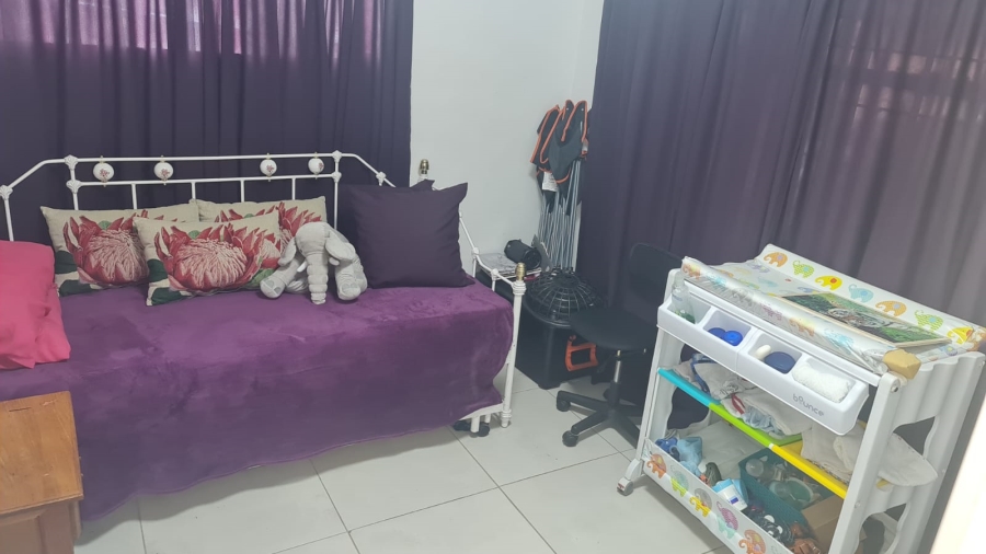 4 Bedroom Property for Sale in Oos Einde North West